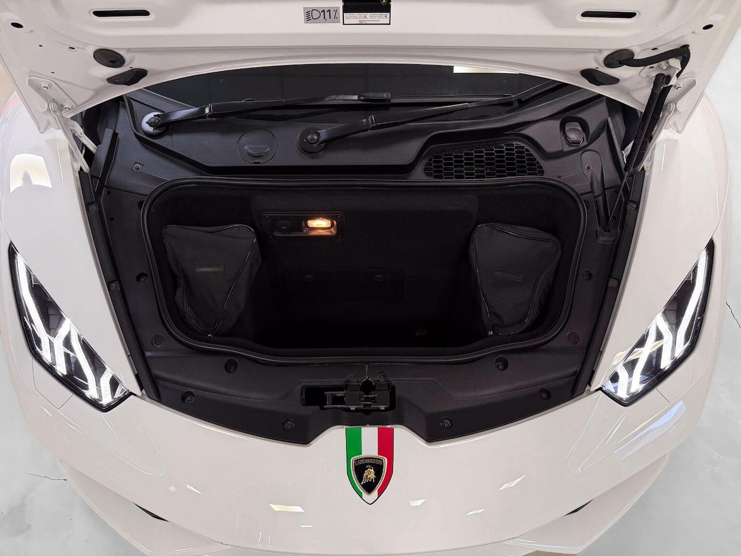 Used Lamborghini Huracan 2015 for sale - 77409501: Photo 47