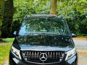Used Mercedes-Benz V-Class 2018 for sale - 72964051: Photo