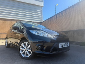 Used Ford Fiesta 2010 for sale - 76023957: Photo