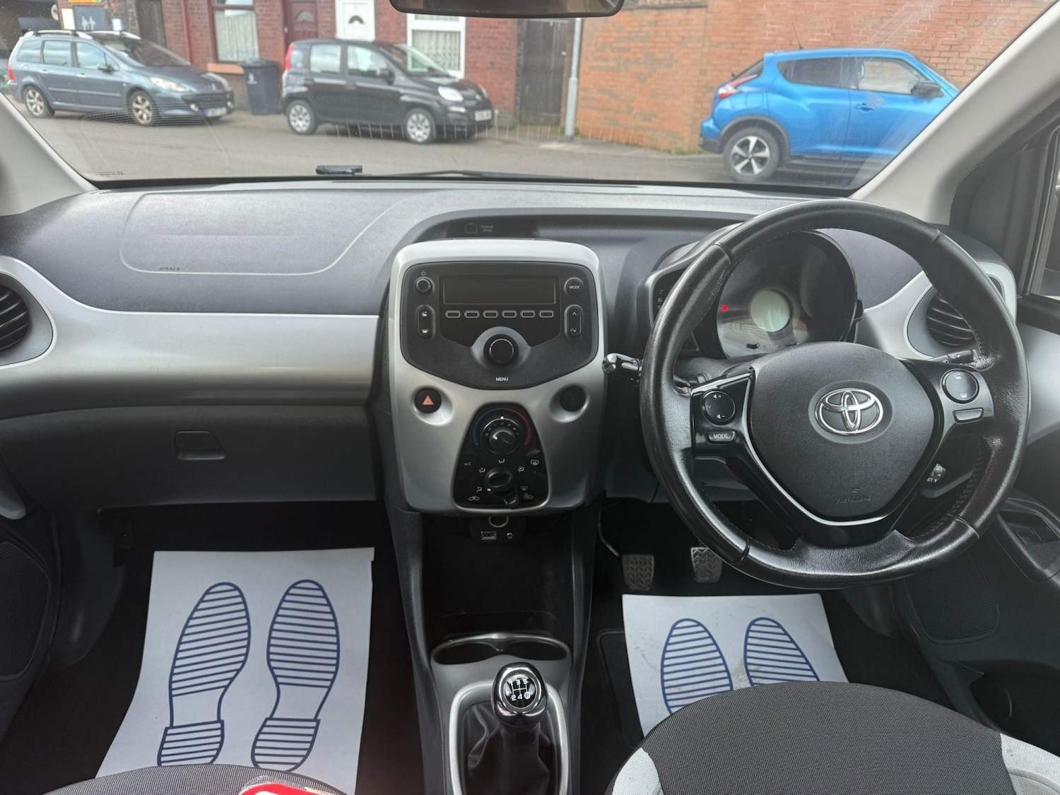 Used Toyota AYGO 2016 for sale - 78057078: Photo 6