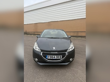 Used Peugeot 208 2014 for sale - 77073065: Photo