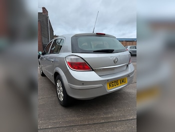 Used Vauxhall Astra 2006 for sale - 77709073: Photo
