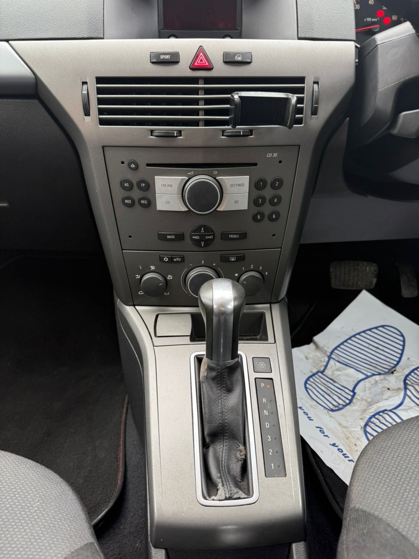 Used Vauxhall Astra 2006 for sale - 77709073: Photo 8