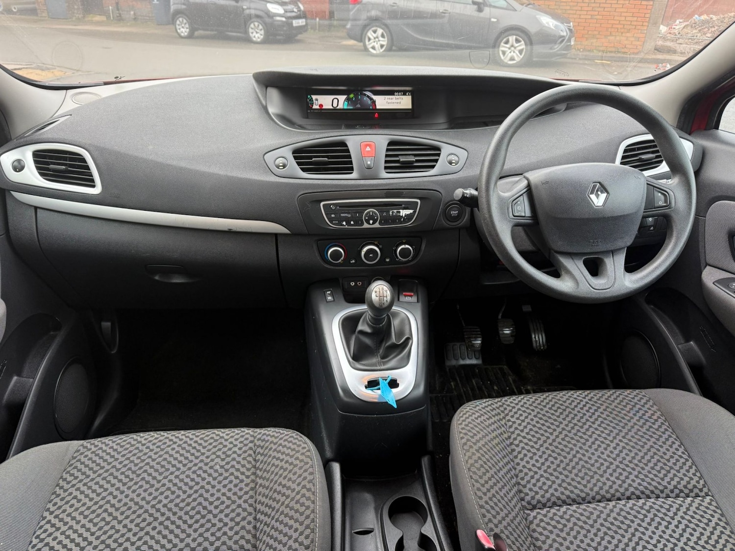 Used Renault Grand Scenic 2011 for sale - 77264396: Photo 5