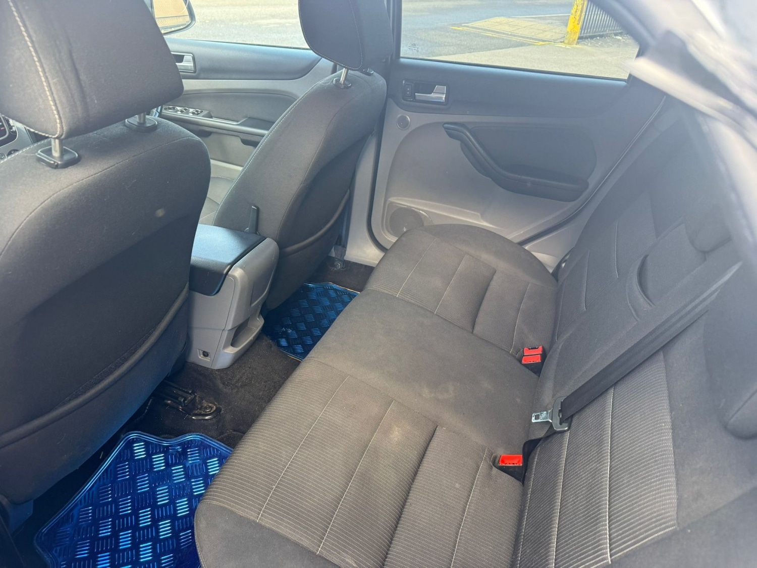 Used Ford Focus 2011 for sale - 76369287: Photo 8