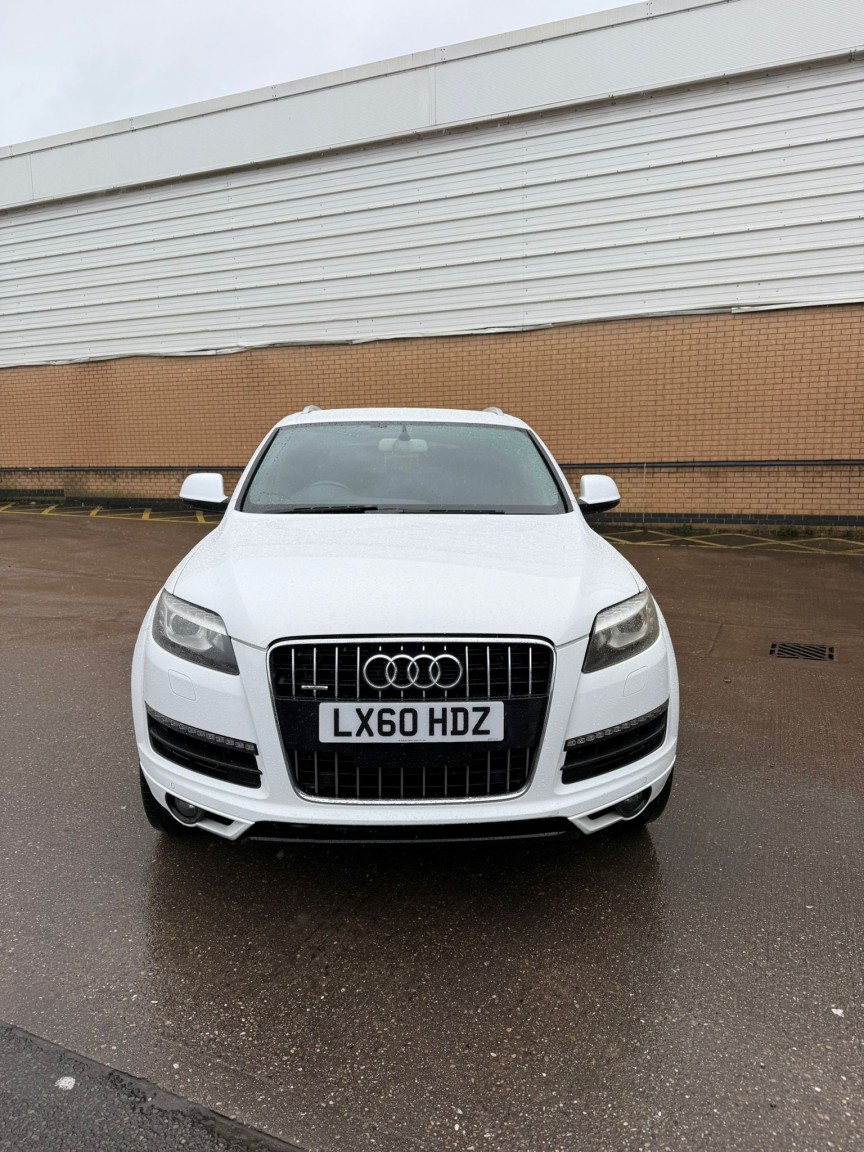 Used Audi Q7 2023 for sale - 77572850: Photo 2