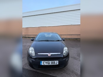 Used Fiat Punto Evo 2011 for sale - 77342604: Photo