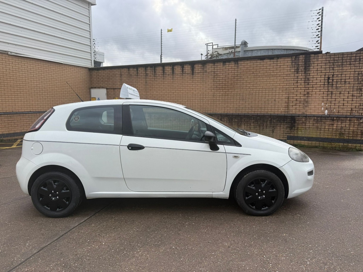 Used Fiat Punto 2012 for sale - 77264519: Photo 4