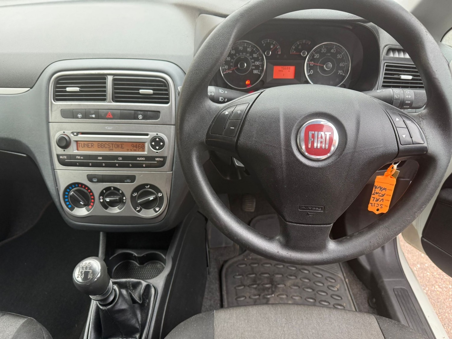 Used Fiat Punto 2012 for sale - 77264519: Photo 6