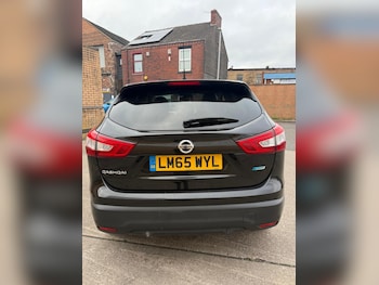 Used Nissan Qashqai 2015 for sale - 76293183: Photo