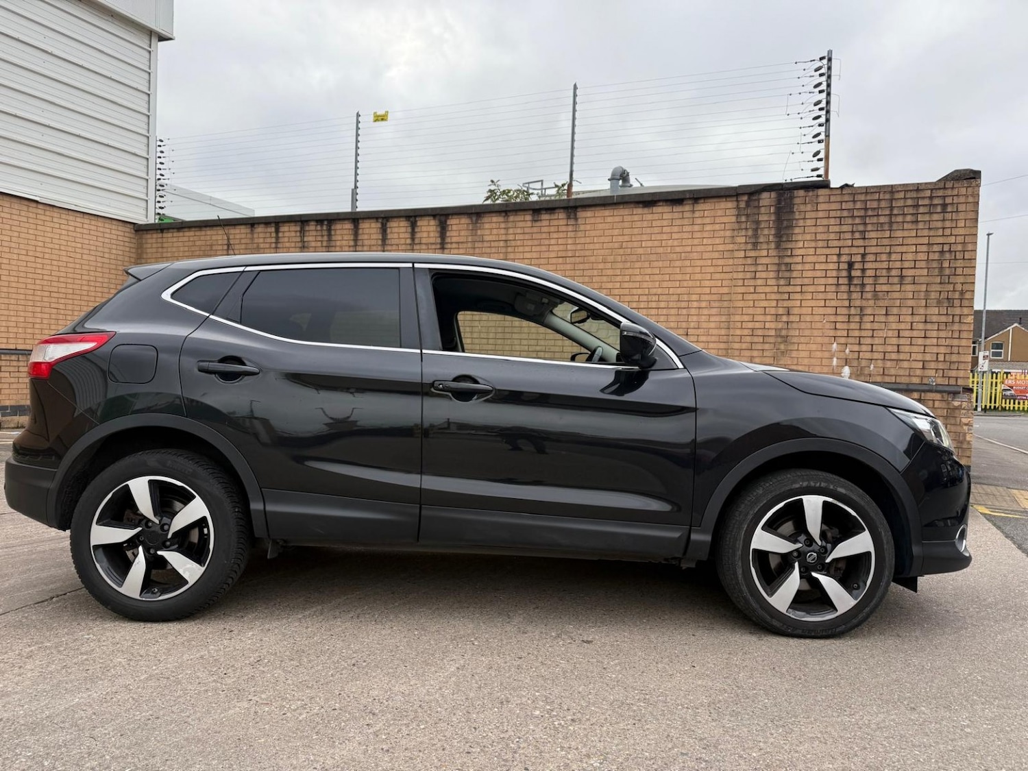 Used Nissan Qashqai 2015 for sale - 76293183: Photo 5