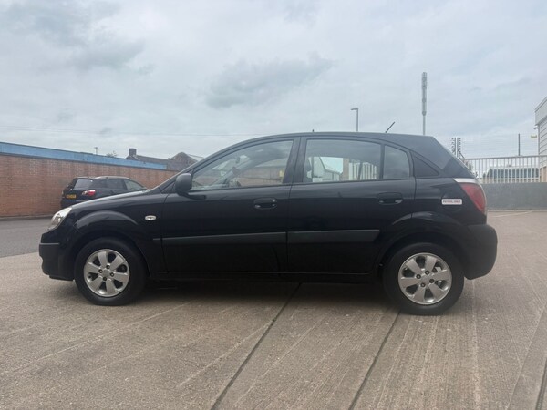 Used Kia Rio 2009 for sale - 76120336: Photo 5