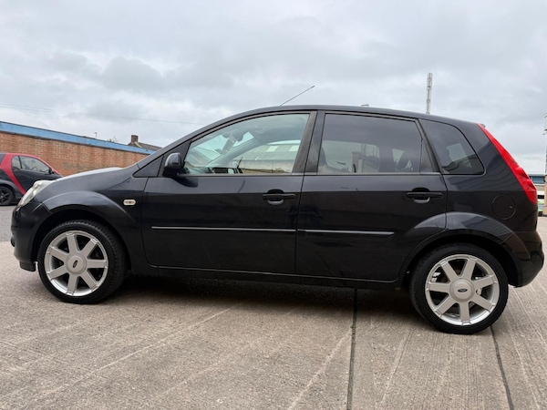 Used Ford Fiesta 2007 for sale - 76293168: Photo 6