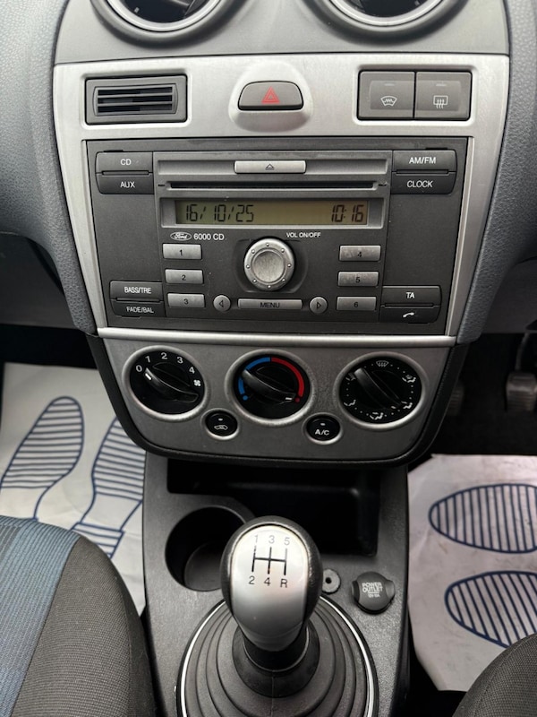 Used Ford Fiesta 2007 for sale - 76293168: Photo 9
