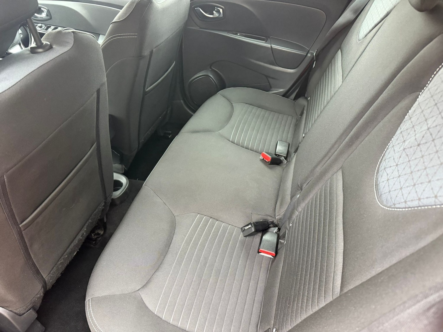 Used Renault Clio 2013 for sale - 77681836: Photo 9