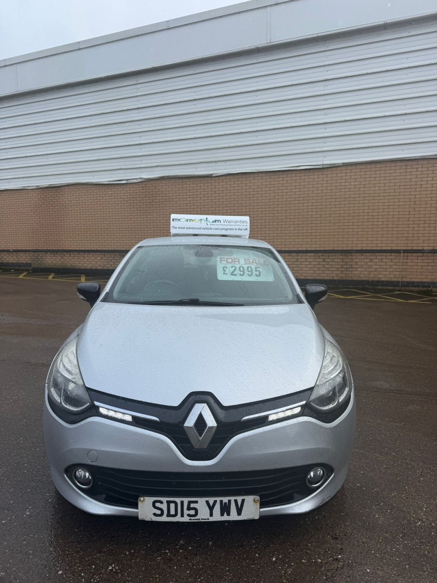 Used Renault Clio 2015 for sale - 77453096: Photo 2