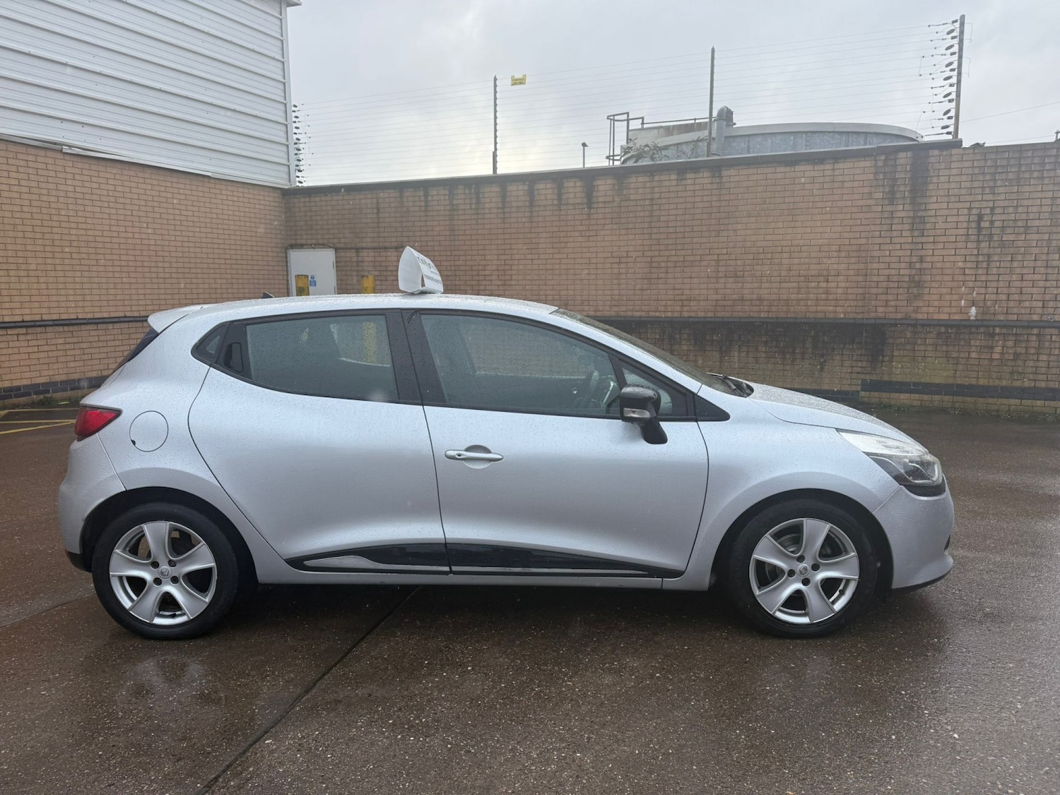 Used Renault Clio 2015 for sale - 77453096: Photo 4