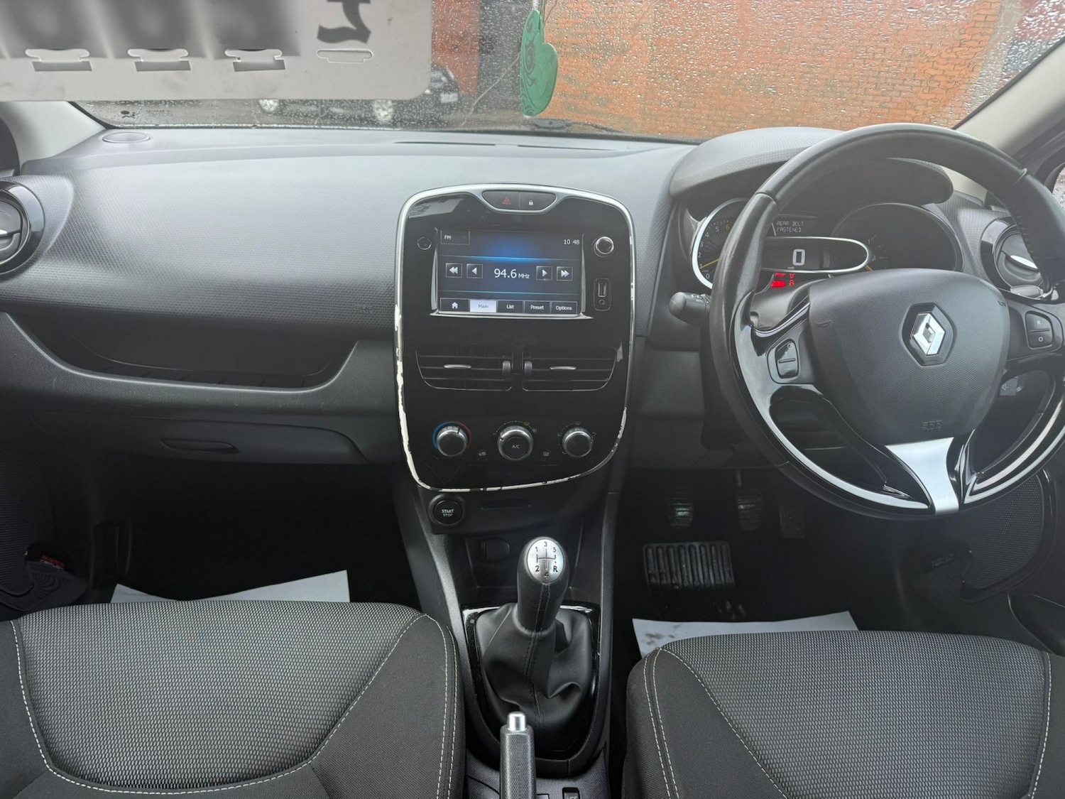 Used Renault Clio 2015 for sale - 77453096: Photo 7