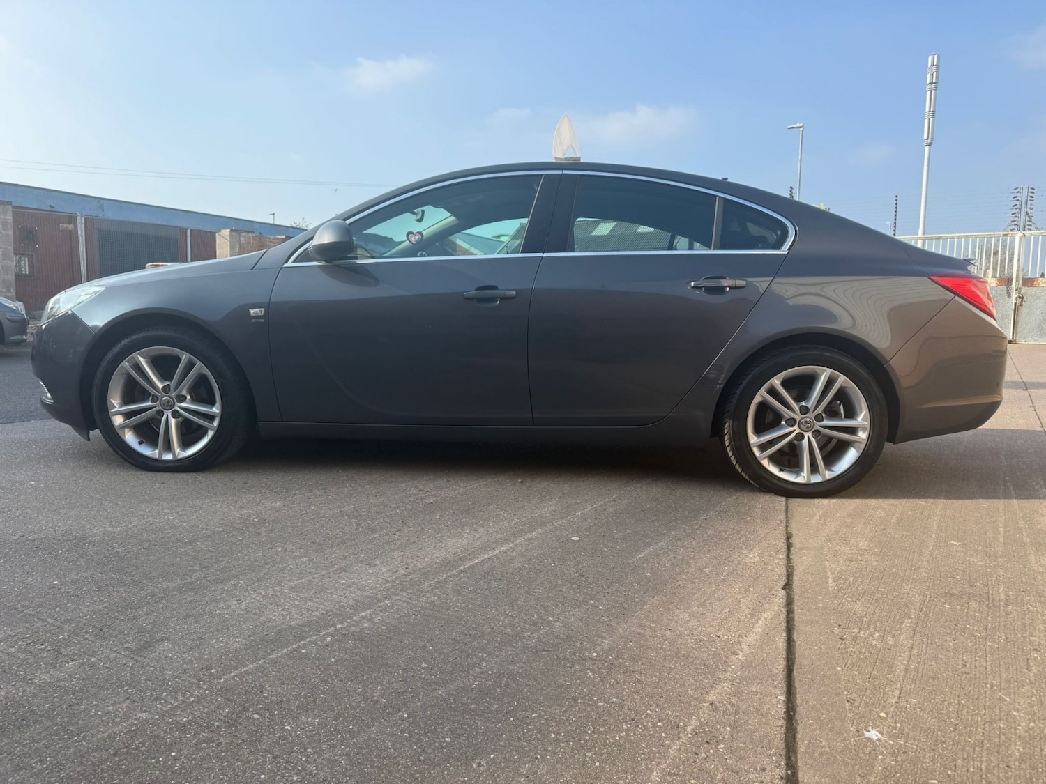Used Vauxhall Insignia 2010 for sale - 77977102: Photo 6