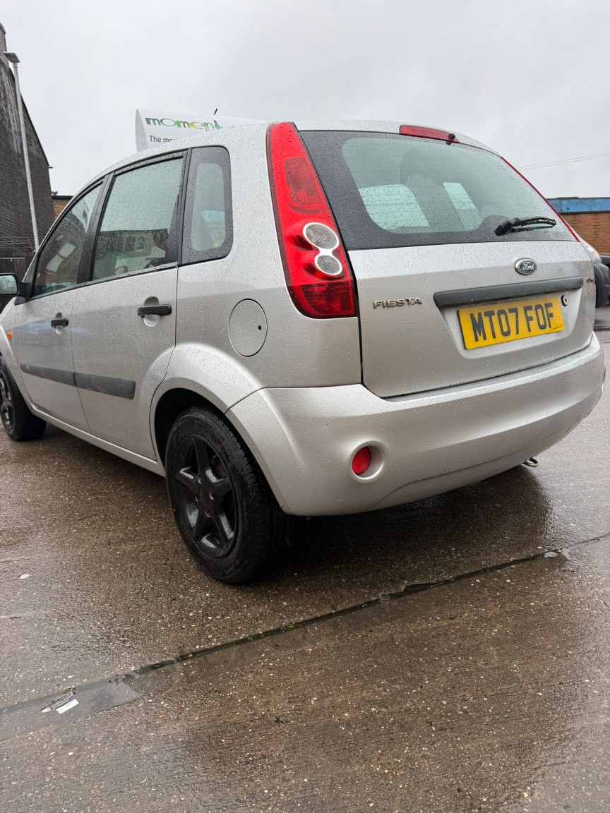 Used Ford Fiesta 2007 for sale - 76769712: Photo 2