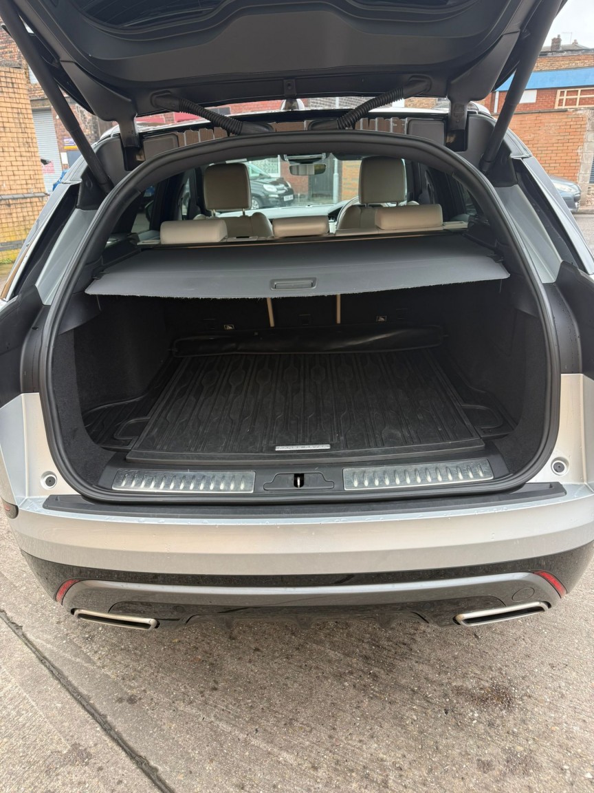 Used Land Rover Range Rover Velar 2019 for sale - 77709052: Photo 9