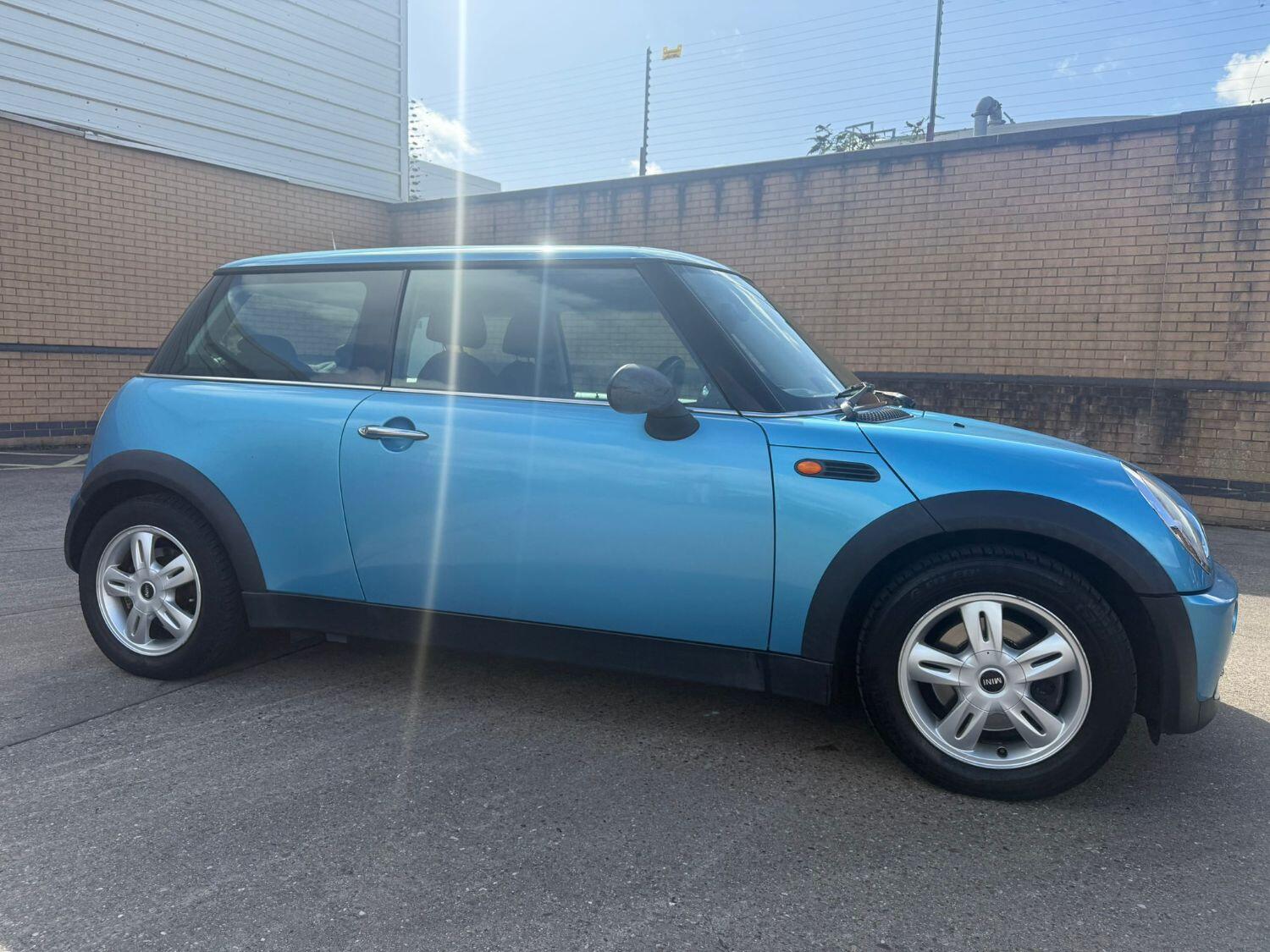 Used MINI Hatch 2004 for sale - 76793471: Photo 6