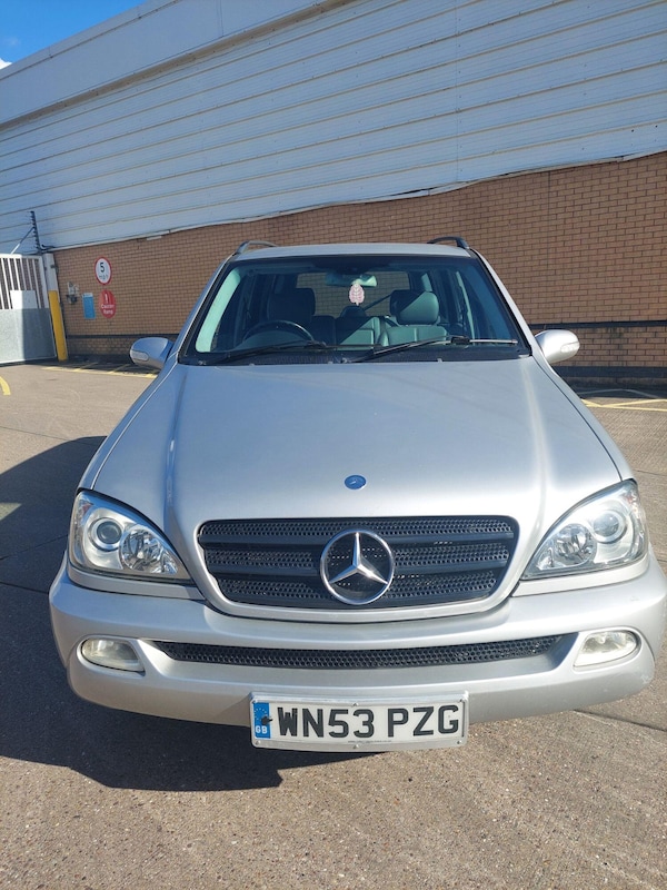 Used Mercedes-Benz M-Class 2003 for sale - 72998848: Photo 1