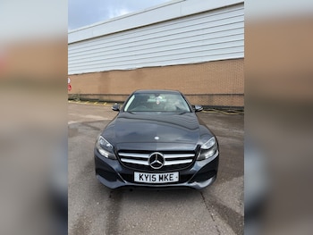 Used Mercedes-Benz C Class 2015 for sale - 77453177: Photo