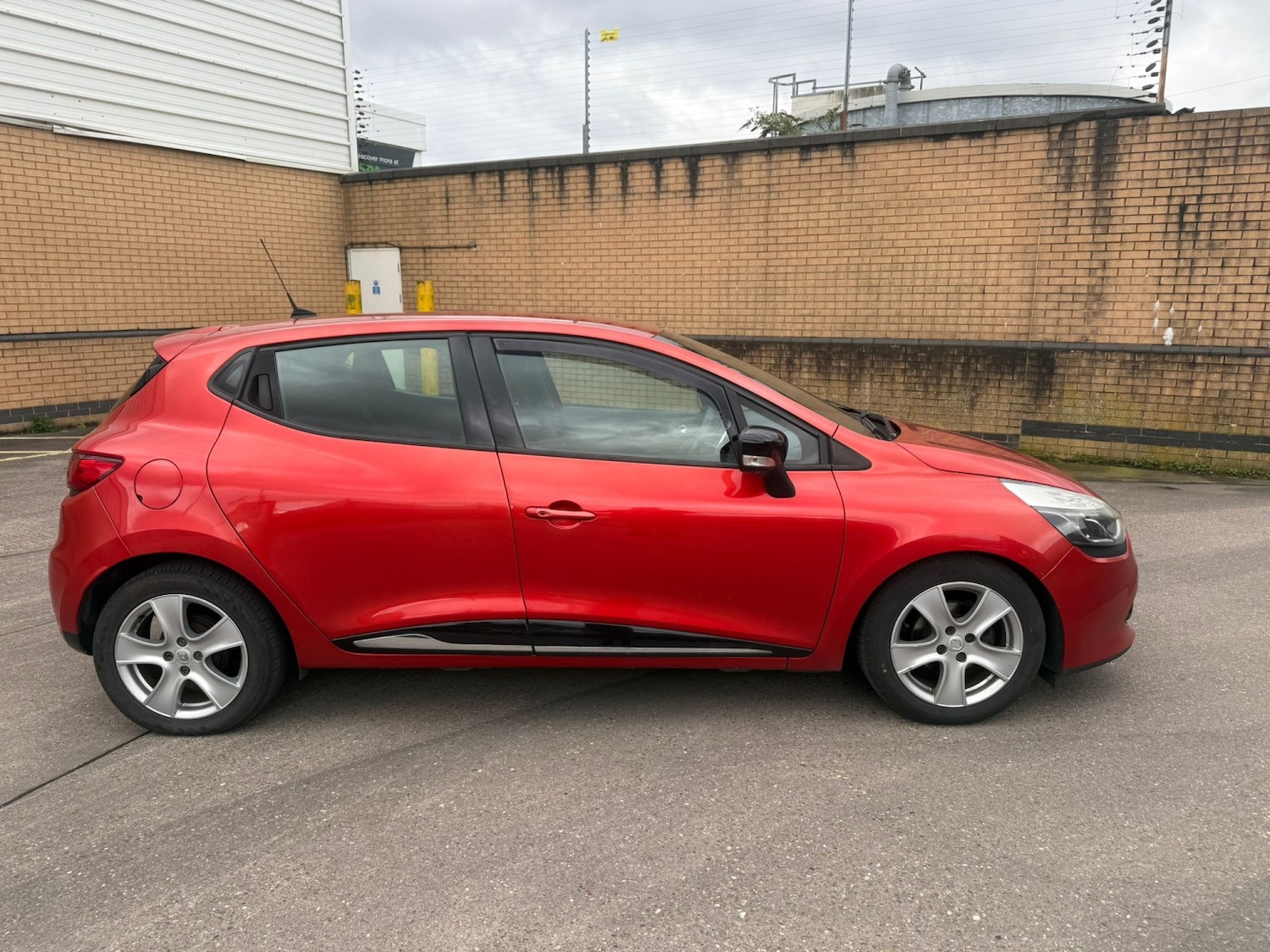 Used Renault Clio 2014 for sale - 78084460: Photo 5