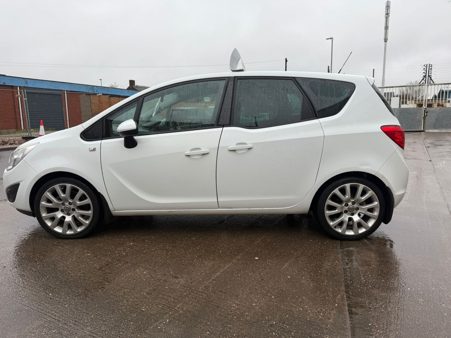 Used Vauxhall Meriva 2011 for sale - 77564198: Photo 6