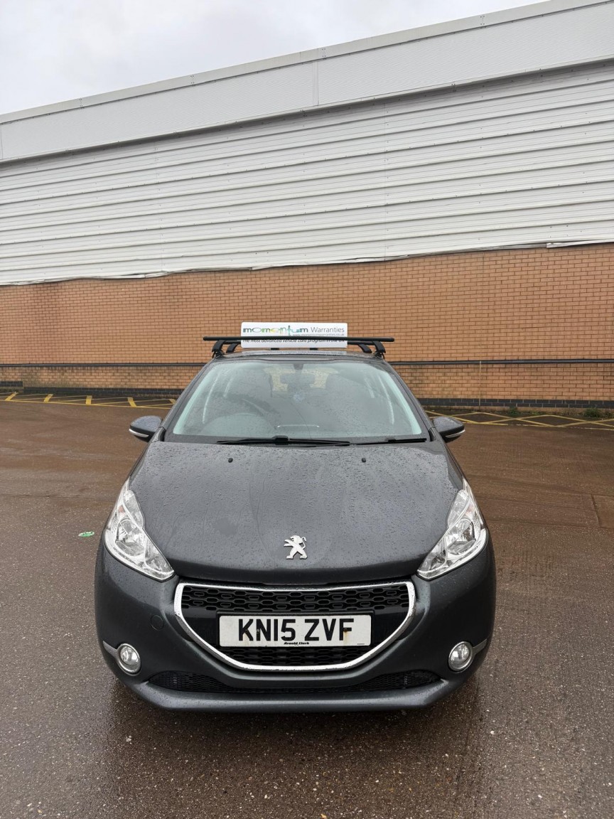 Used Peugeot 208 2015 for sale - 76941742: Photo 2