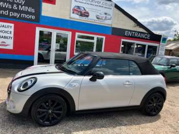 Used MINI Convertible 2018 for sale - 75425089: Photo