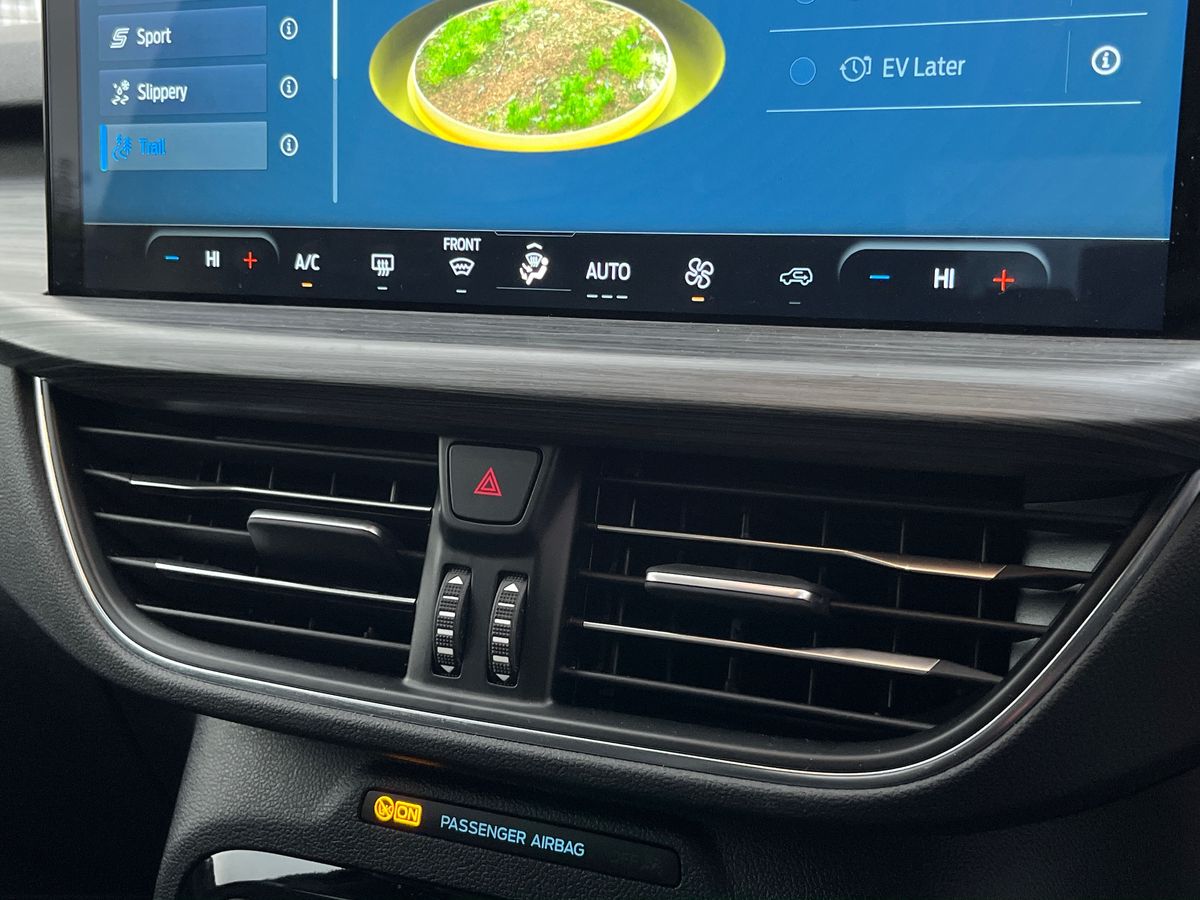 Used Ford Kuga 2024 for sale - 77364564: Photo 47