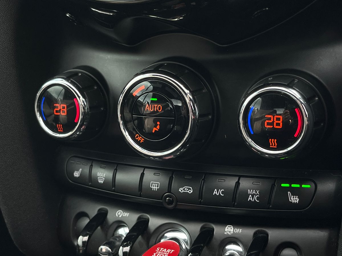 Used MINI Convertible 2019 for sale - 76341198: Photo 12