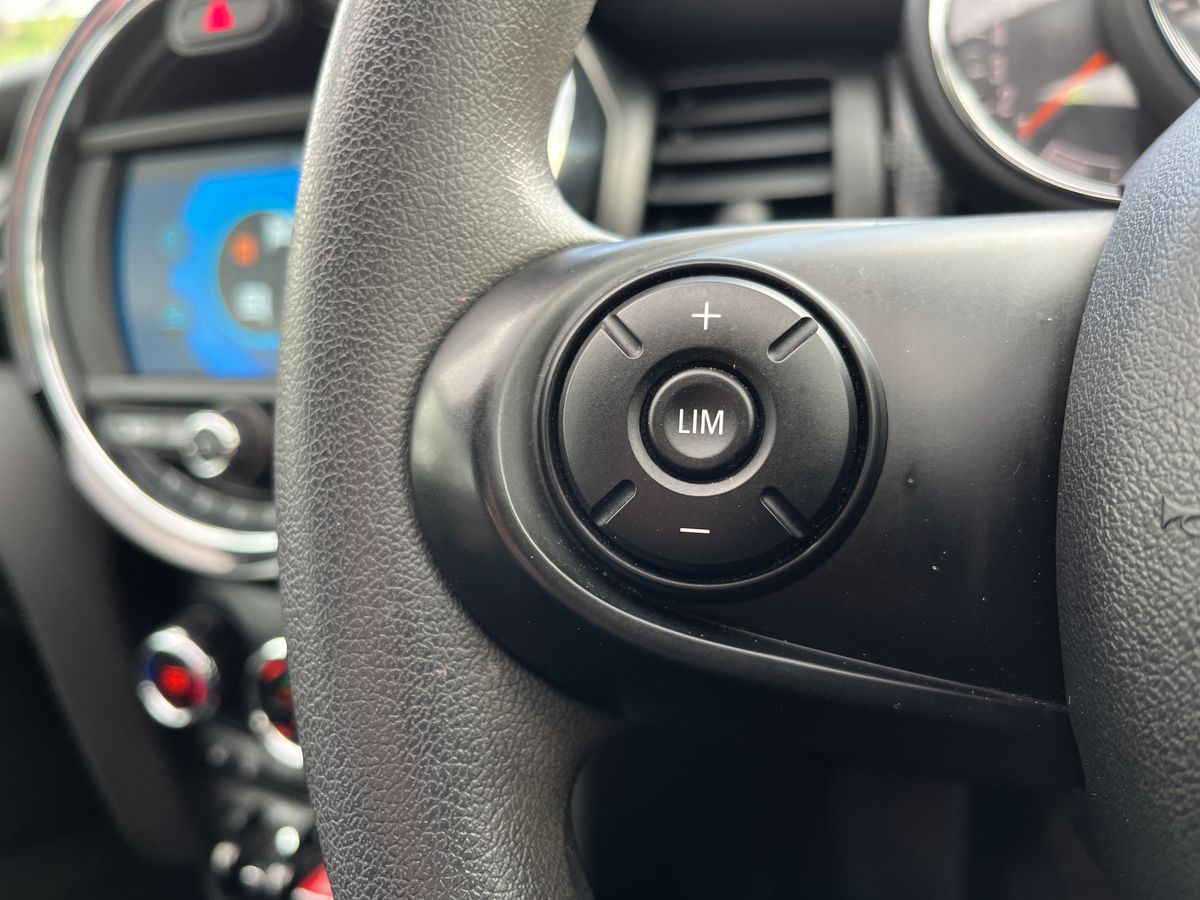 Used MINI Convertible 2019 for sale - 76341198: Photo 16