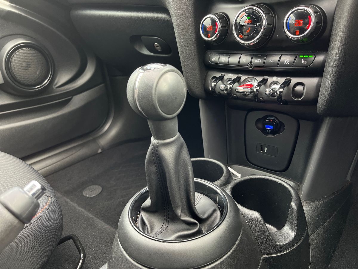 Used MINI Convertible 2019 for sale - 76341198: Photo 17