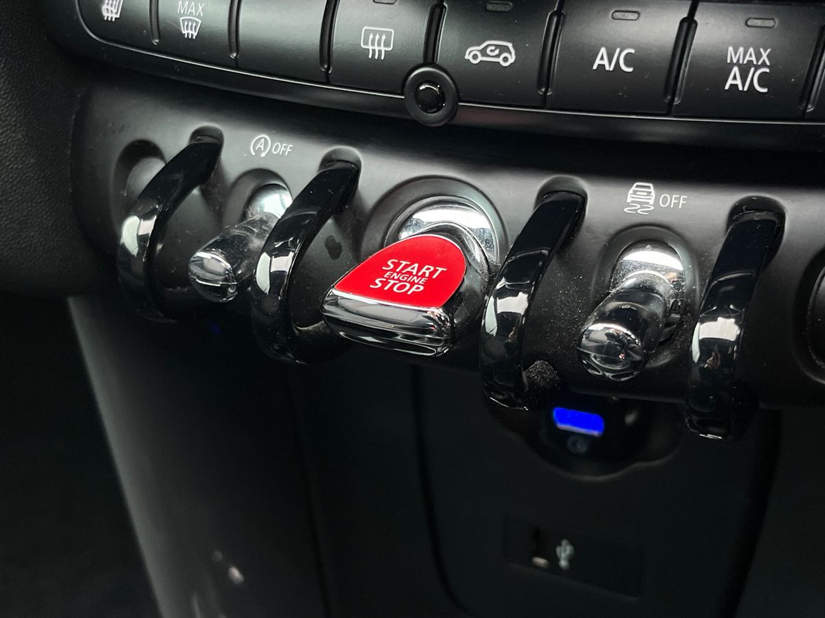 Used MINI Convertible 2019 for sale - 76341198: Photo 37