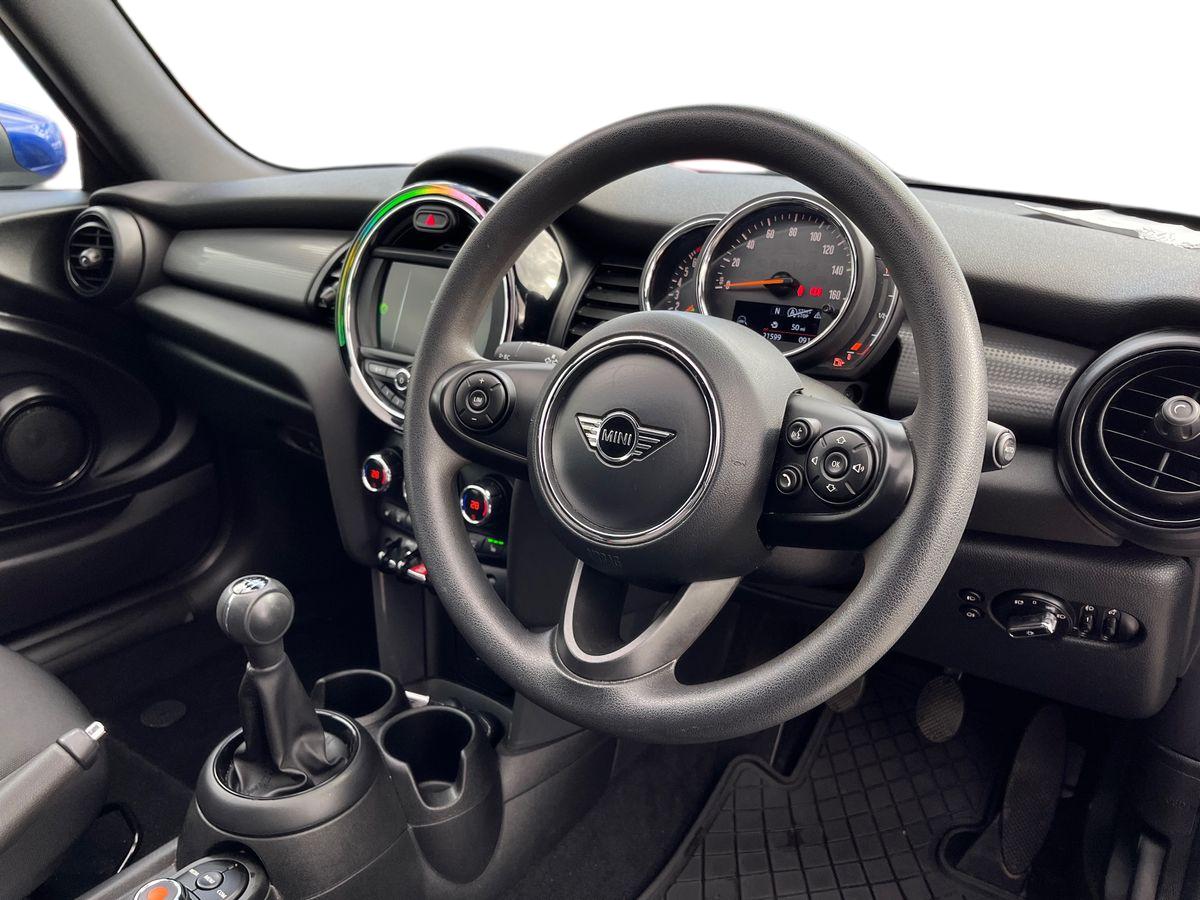 Used MINI Convertible 2019 for sale - 76341198: Photo 8