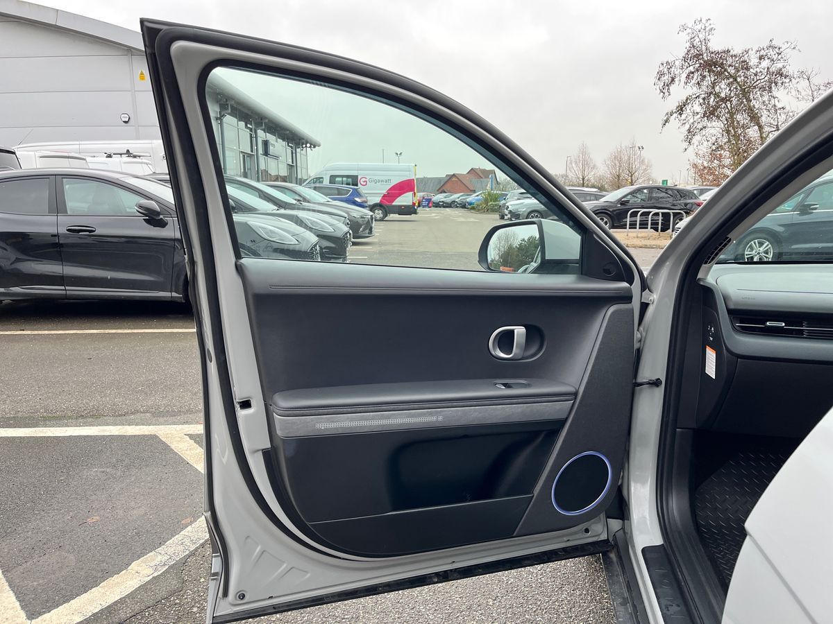 Used Hyundai IONIQ 5 2024 for sale - 77033800: Photo 33