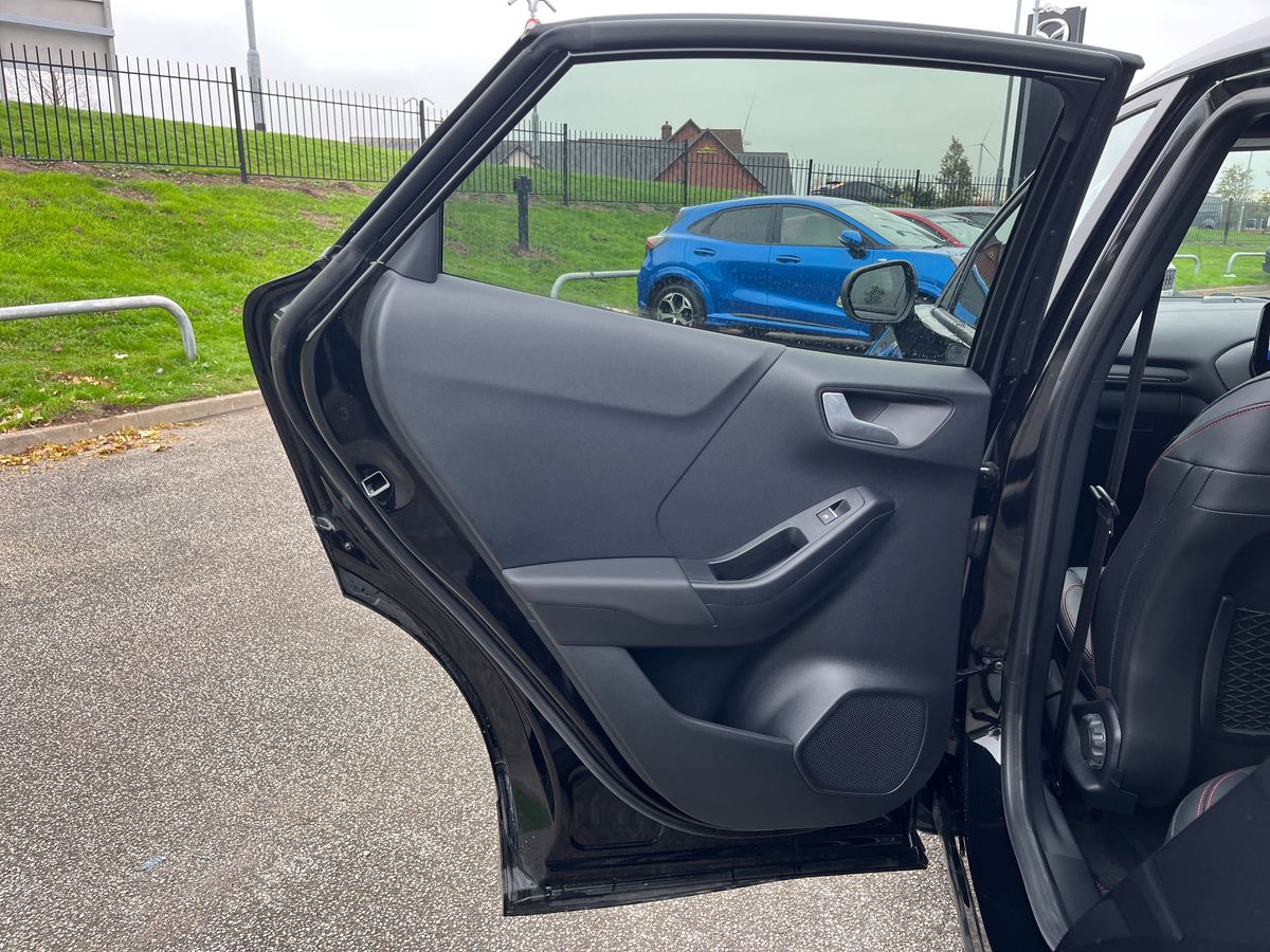 Used Ford Puma 2022 for sale - 76264050: Photo 31