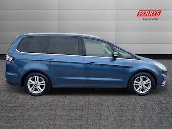 Used Ford Galaxy 2022 for sale - 76142150: Photo 3