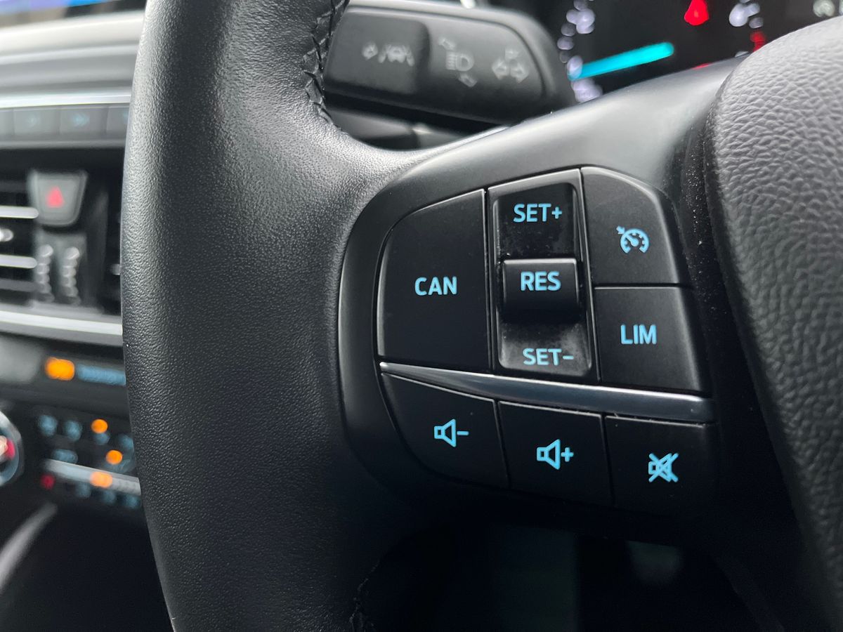 Used Ford Focus 2020 for sale - 77221124: Photo 17