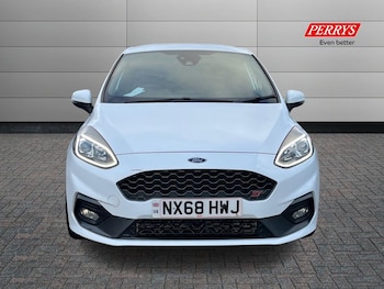 Used Ford Fiesta 2018 for sale - 77125276: Photo