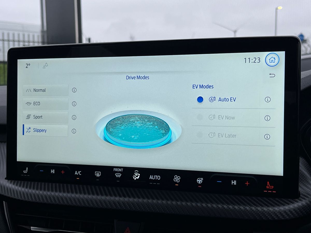 Used Ford Kuga 2025 for sale - 77340697: Photo 48