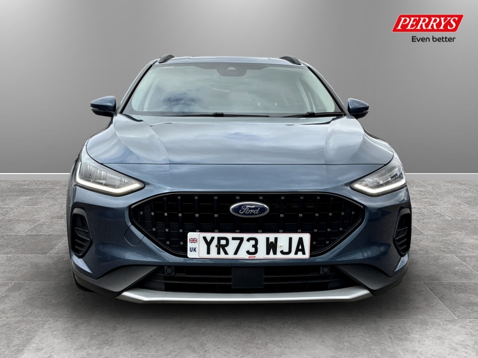 Used Ford Focus 2023 for sale - 78060831: Photo 2