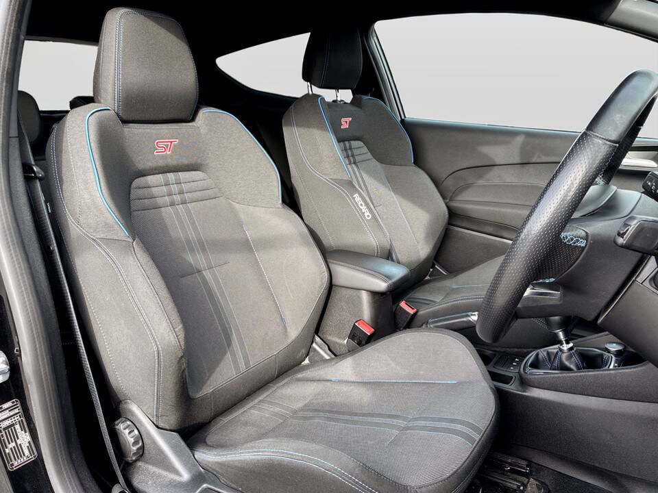 Used Ford Fiesta 2019 for sale - 78026596: Photo 24