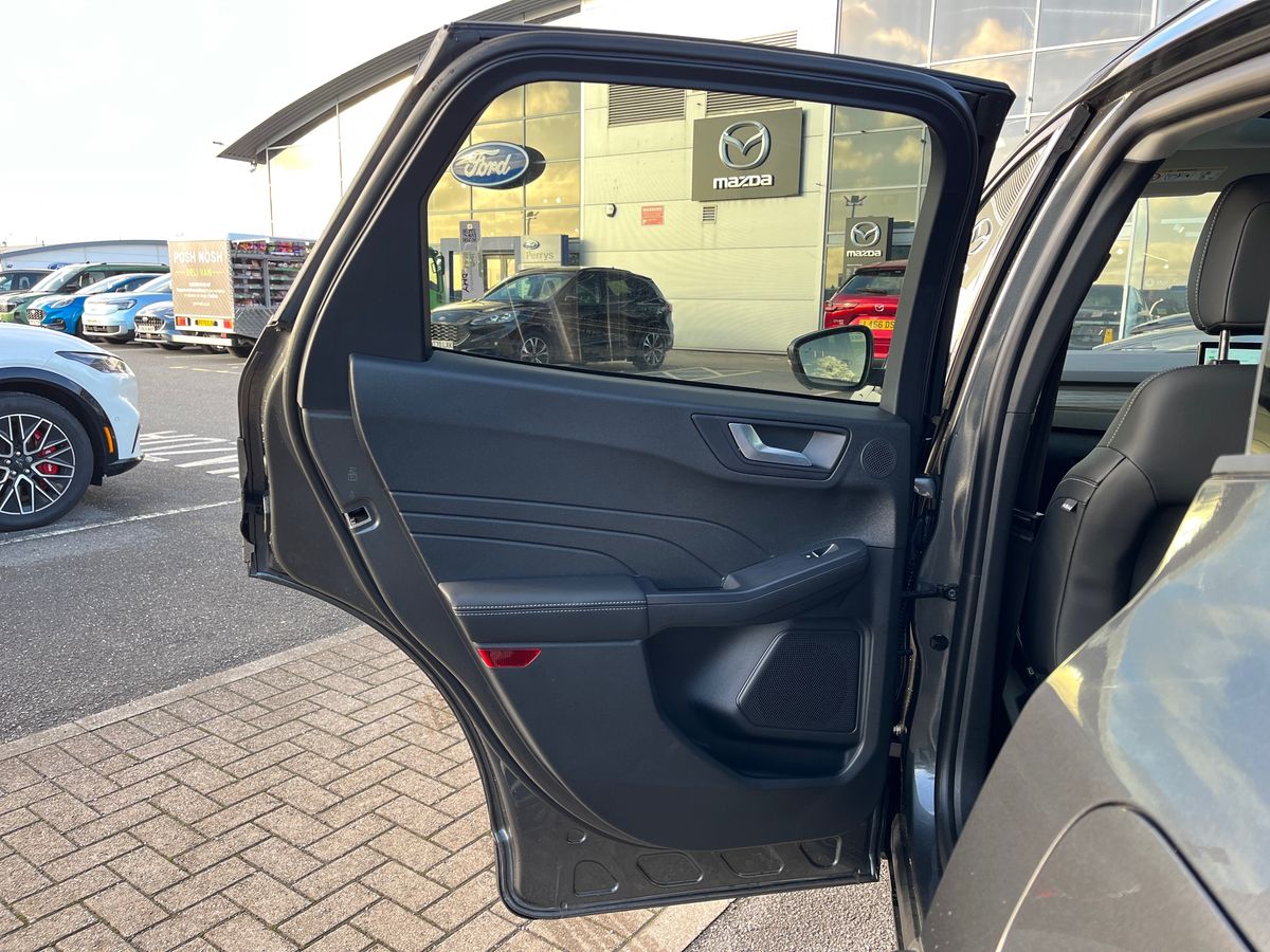 Used Ford Kuga 2024 for sale - 76905678: Photo 37