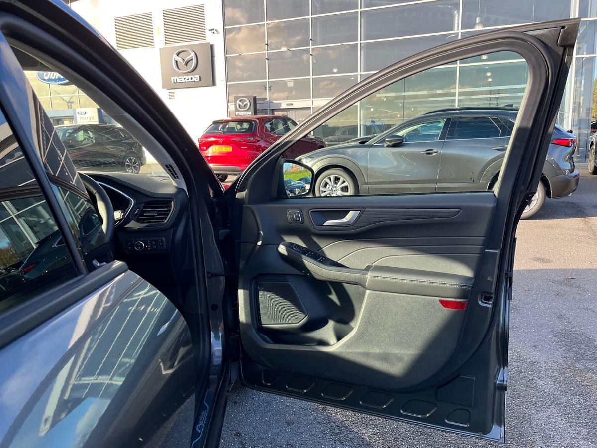 Used Ford Kuga 2024 for sale - 76905678: Photo 60