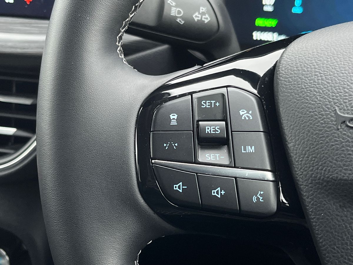 Used Ford Kuga 2025 for sale - 77460582: Photo 15