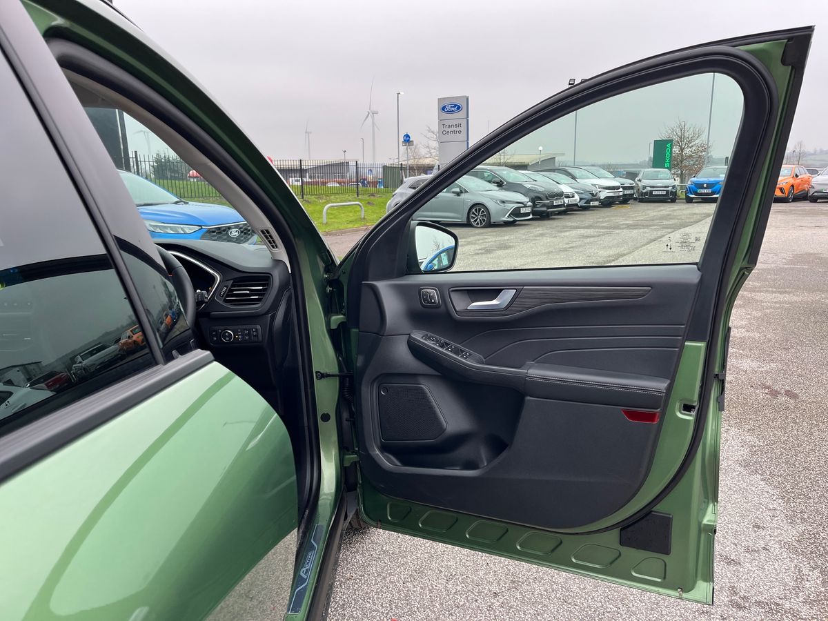 Used Ford Kuga 2025 for sale - 77460582: Photo 53